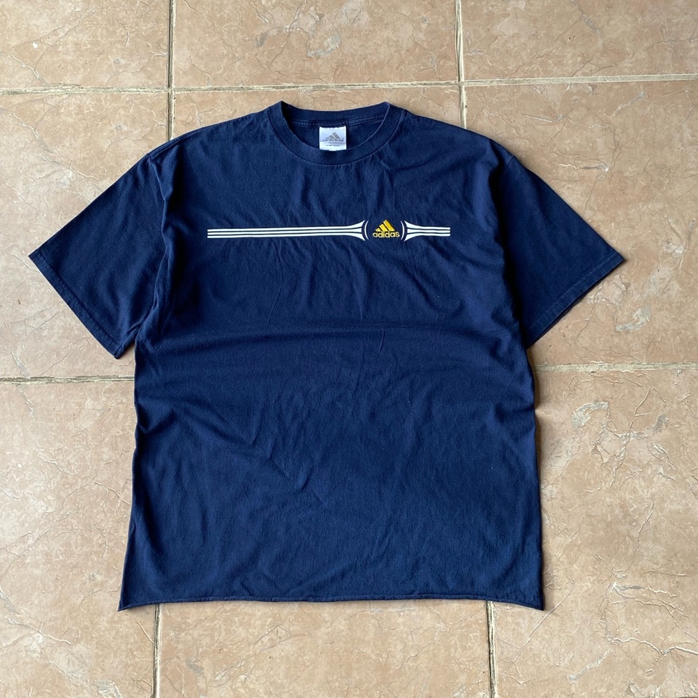 Y2K adidas shirt